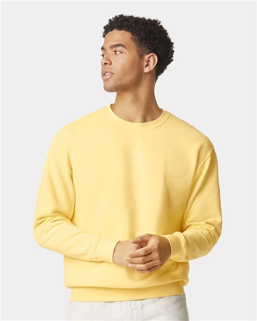 Comfort Colors 1466 — Unisex Garment-Dyed Lightweight Crewneck Sweatshirt — main view