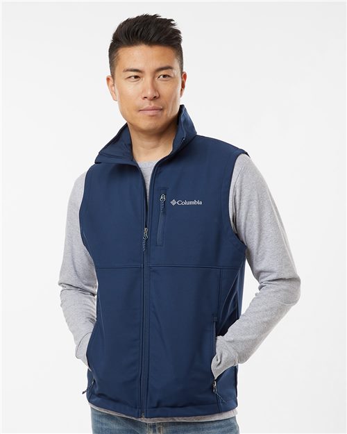 Columbia 209047 — Men's Ascender™ II Soft Shell Vest — main view