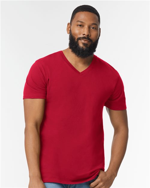 Gildan 64V00 — Unisex Softstyle® V-Neck T-Shirt — main view