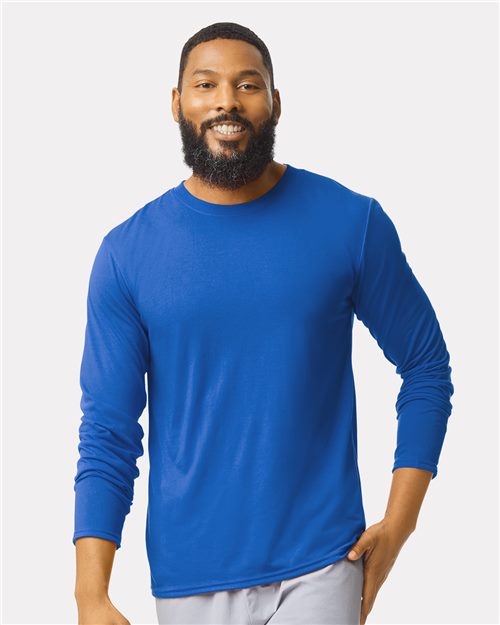 Gildan 42400 — Unisex Performance® Long Sleeve T-Shirt — main view